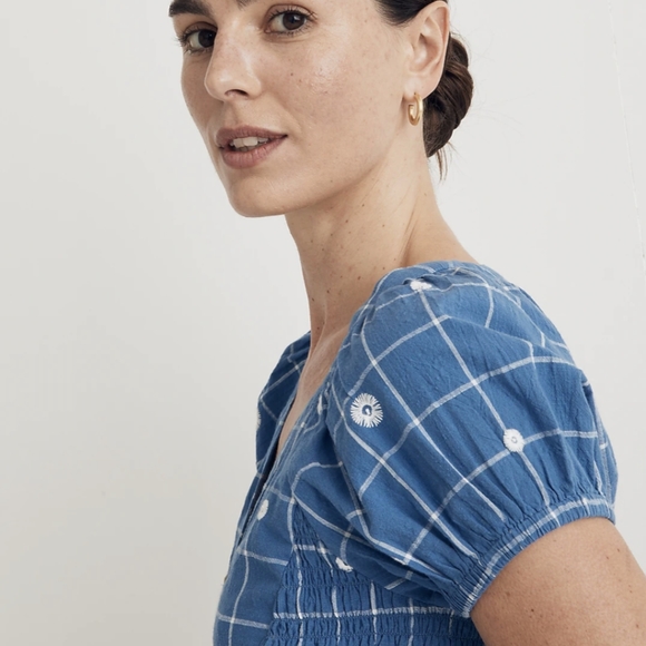 Sold! NWT Embroidered Puff-Sleeve Crop Top in Windowpane - Picture 15 of 16